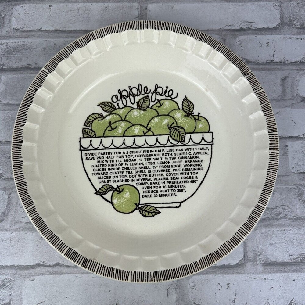 Royal China By Jeannette Recipe Series Apple Pie Deep Dish Pie Plate 11" Vintage
